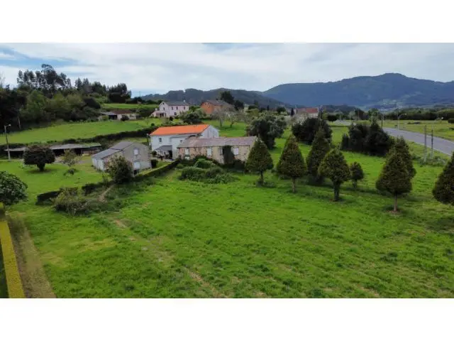 Casa en Venta en Ortigueira con Vistas a la Ria