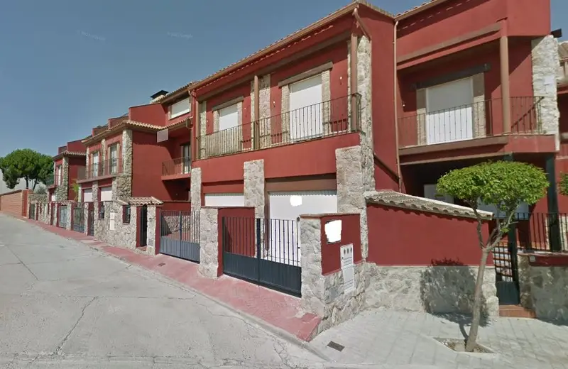 Casa en Calle Los Colegios Calera y Chozas Toledo