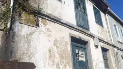 Casa en venta en el centro de Mondo	ñedo cerca de la Catedral