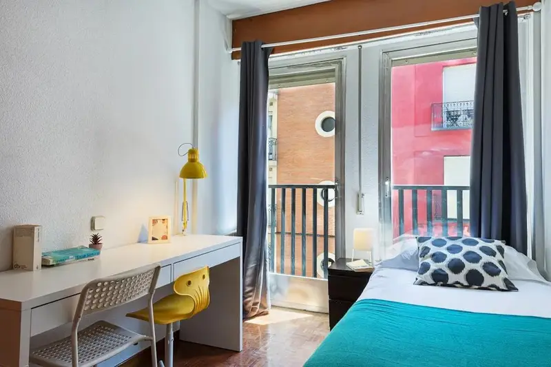 Apartamento en alquiler en Madrid - 1 dormitorio 1 ba
