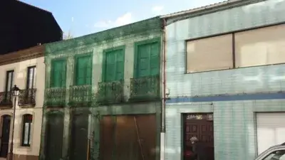 Dos Casas Adosadas para Reformar en Sada Centro