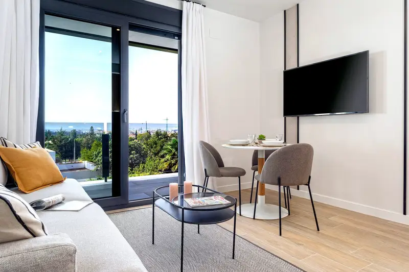 Piso de 2 Dormitorios alquiler Cordova, España