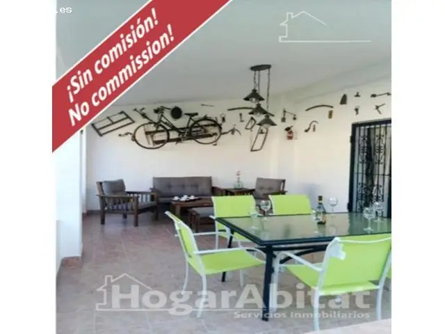 Chalet con Piscina Garaje y Terraza en Peniscola