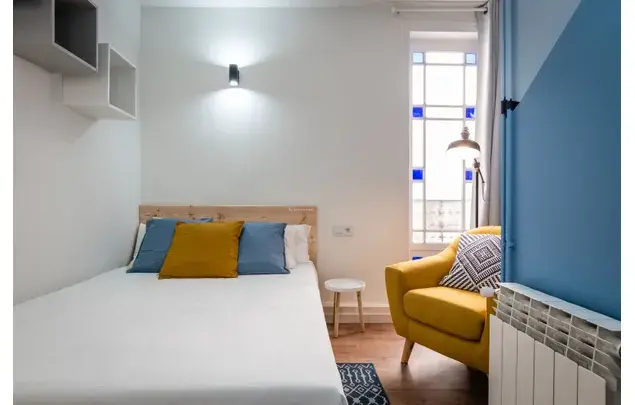 Habitacion Doble en Eixample Barcelona Contrato Incluido