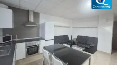 Alquiler Piso Centro Alcoy 4 Dormitorios 2 Baños Reformado
