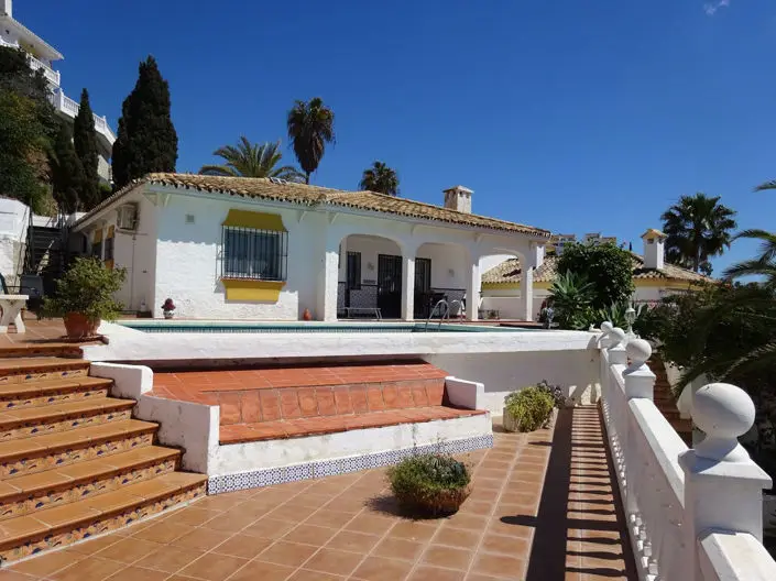 Villa 3 Dormitorios Riviera del Sol Vistas al Mar Reforma