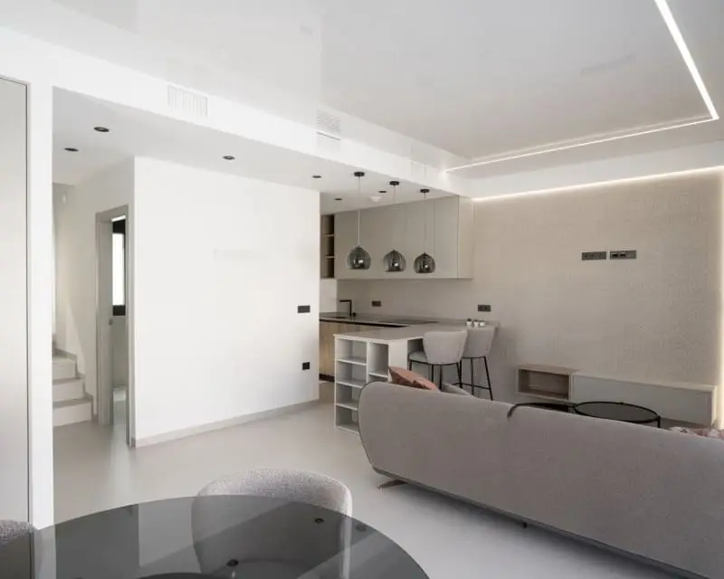 Chalet en Venta Villamartin Orihuela Alicante Moderna Piscina Solarium