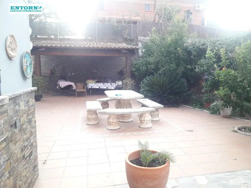 Venta Casa con calefacción en Can Serra, Polinya - Ref: YR7130
