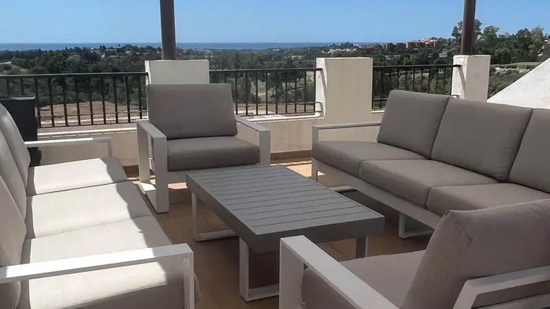 Atico en Venta Los Arqueros Benhavis Malaga Cerca Golf Vistas Mar
