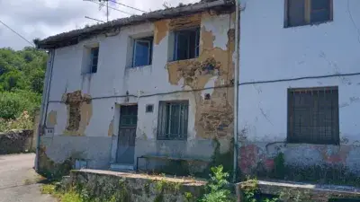 4 Casas Unidas en Venta - Oportunidad de Ampliacion
