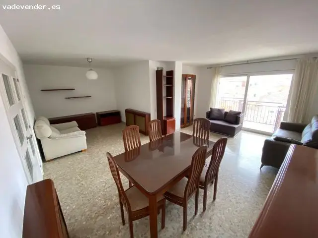 Piso en Alquiler El Vendrell 4 habitaciones 2 baños