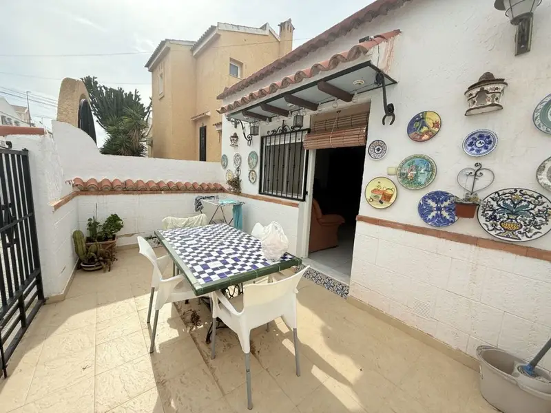 Adosado 3 Dormitorios Benijofar Piscina Privada