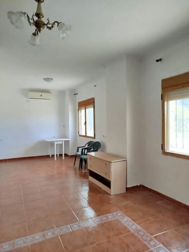 Chalet en alquiler en Xativa 3 dormitorios piscina