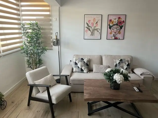 Apartamento Reformado en Torremolinos Cerca del Centro