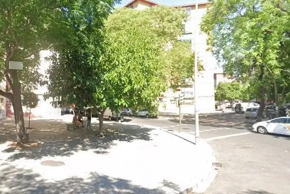 Vivienda Ocupada Sevilla 49m2 3 Dormitorios Amate
