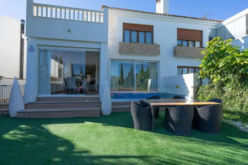 4 Cuarto Adosado en venta
Benalmadena Pueblo, Málaga