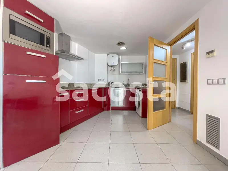 Apartamento con Terraza en Fenals Lloret de Mar Cerca de la Playa