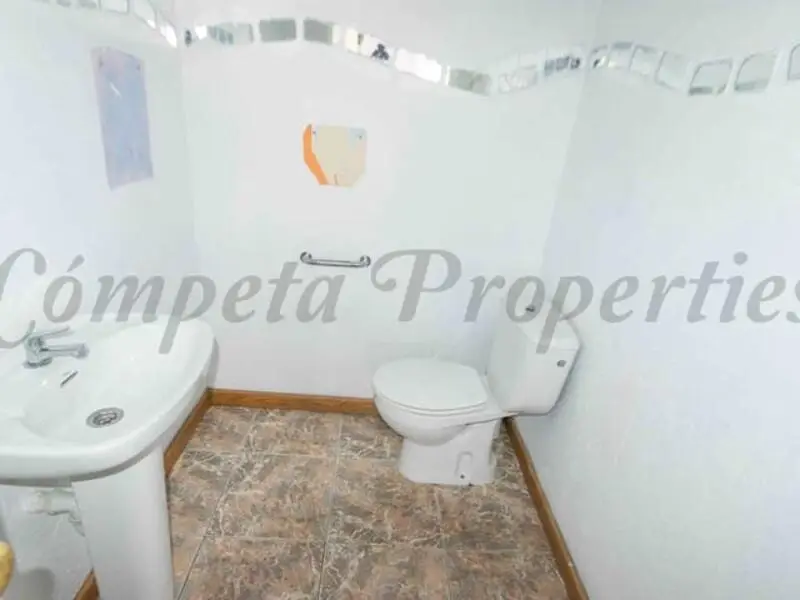 Local Comercial para alquiler a largo plazo
Competa, Málaga