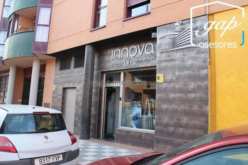 Local Comercial en Venta Cuenca 191m2 Reformado
