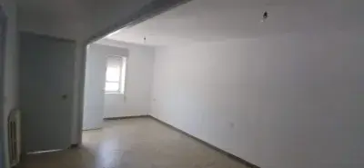 Casa en venta en La Robla