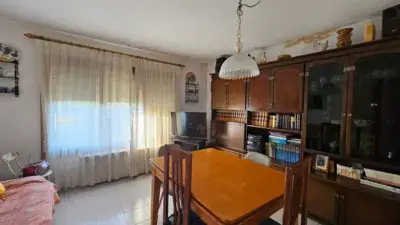 Casa en Falset con Gran Potencial y Muy Luminosa