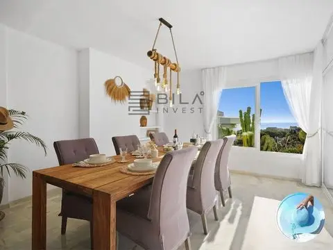 Atico Duplex Lujo Marbella Vistas al Mar 2 Dormitorios