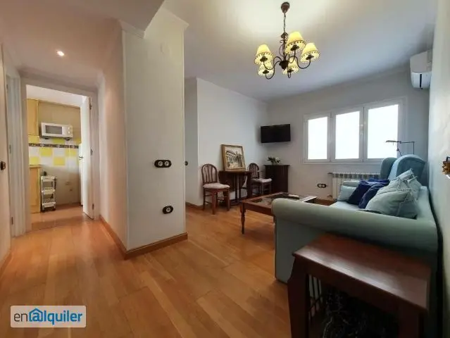 Piso en Alquiler Granada Centro 71m2 2 habitaciones