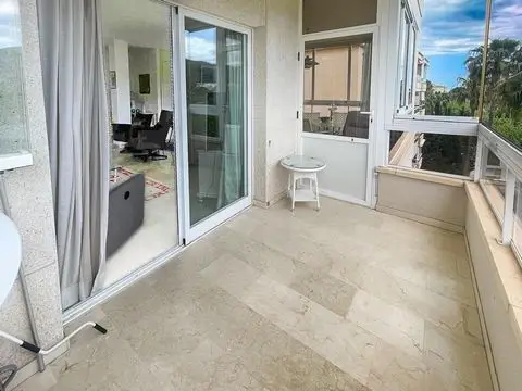 Piso de 2 Dormitorios en venta Alfaz del Pi, España