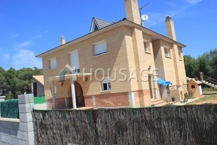 Chalet en venta en Igualada 327m2