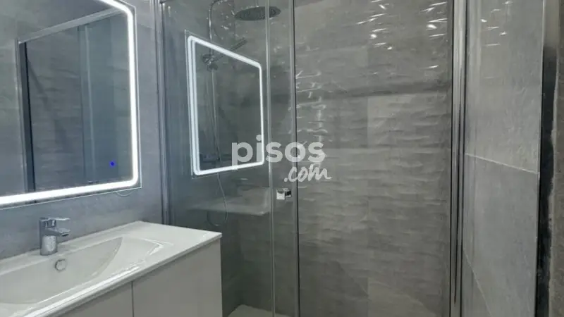 Piso Nuevo Etxebarri 65m2 Salon Cocina Dormitorio Cerca Metro