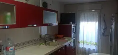 Casa Adosada en Venta 215m2 4 Dormitorios Carretera Plasencia