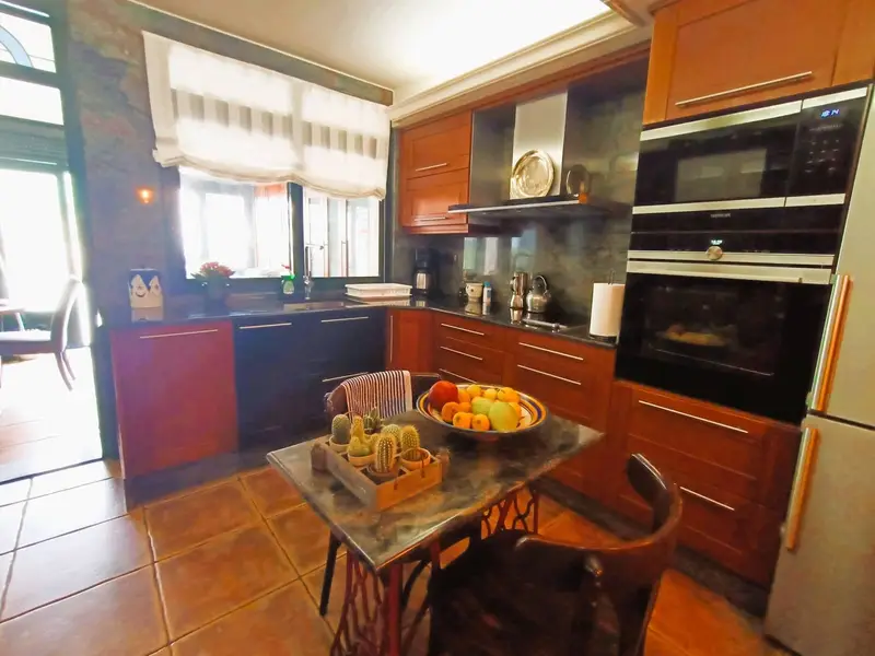 Casa en venta en Arteixo, A Coruña