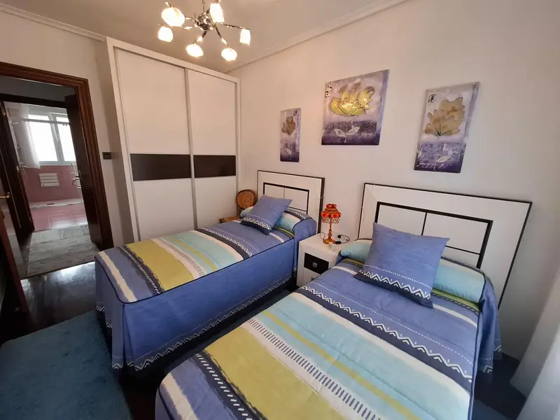 Venta Piso con calefacción en Centro Colindres