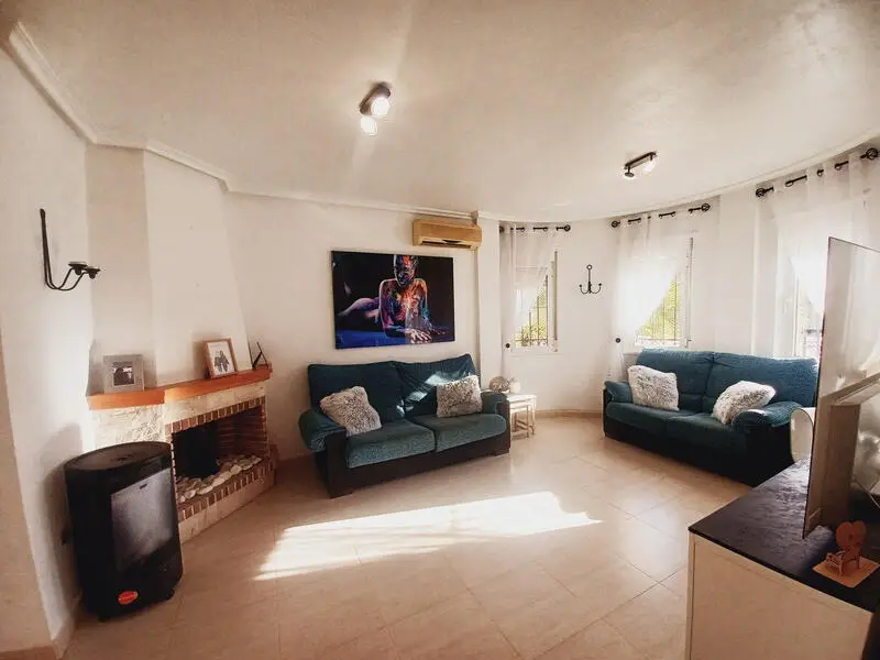 Villa en Venta Sucina Murcia 3 Dormitorios Piscina Grande
