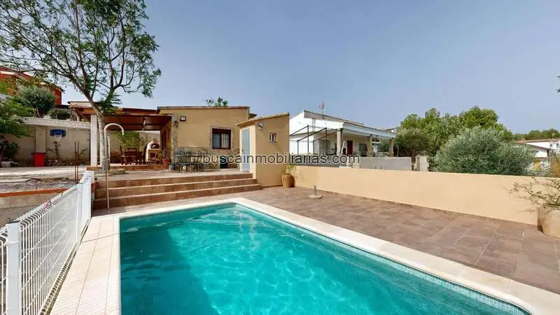Chalet en Venta en Urbanizacion Balcon de Montroy