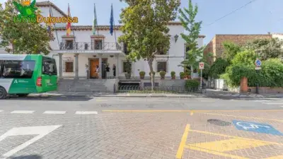 Casa en venta en Ogíjares a reformar 288m2