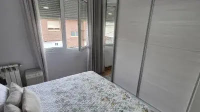 Piso en venta Cuatrovientos Ponferrada 3 habitaciones