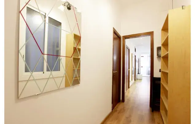 Alquiler Apartamento 4 Dormitorios Barcelona 3-24 Meses