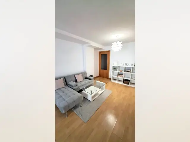 Habitacion Alquiler Badajoz - Habitacion Amueblada con Baño Compartido