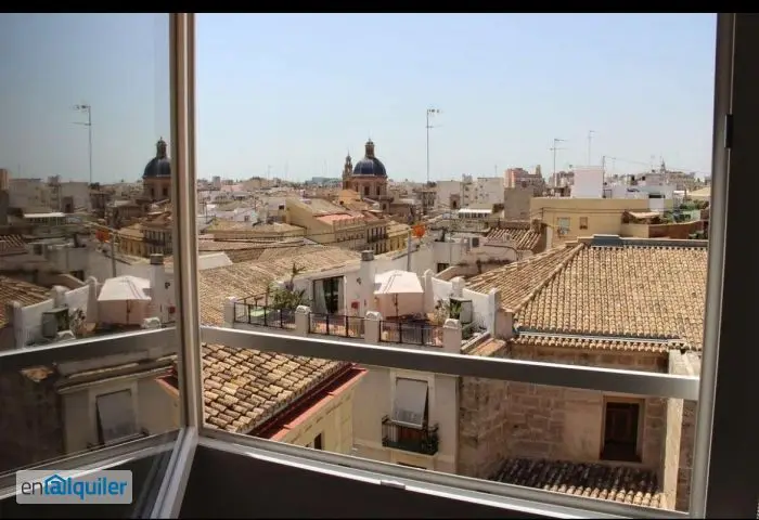 Ático con espectaculares vistas en pleno centro de Valencia