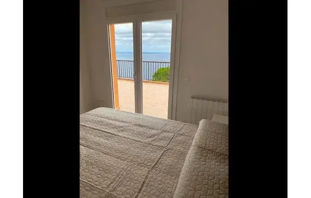 Rent 3 bedroom apartment of 146 m² in Palafrugell