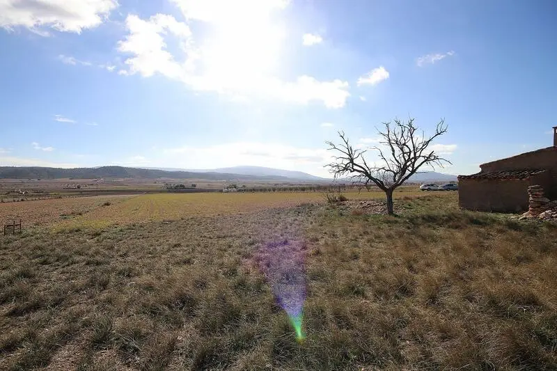 Terreno con Ruinas en Venta Yecla Murcia