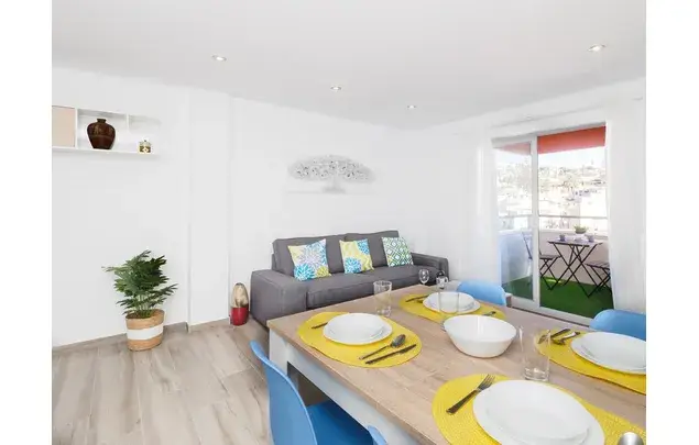 Apartamento 3 Dormitorios 87m2 Malaga Playa Wifi Parking