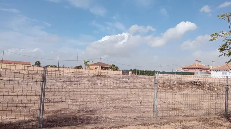 Terreno Edificable Los Montesinos Espa
ia 1673m2