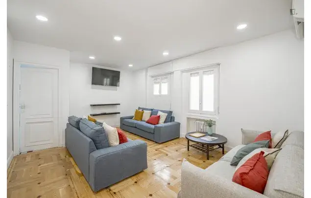 Apartamento 20 Habitaciones Málaga Coliving Estudiantes Profesionales