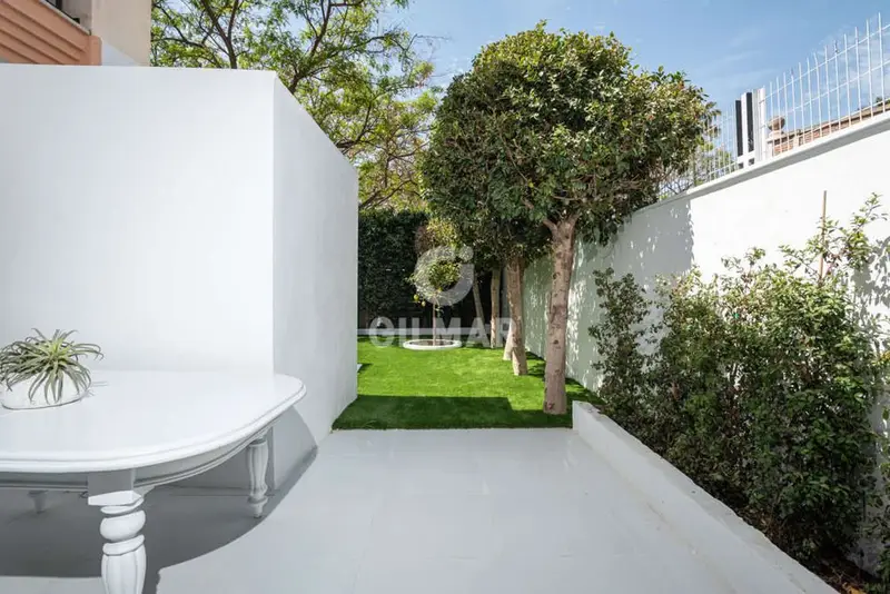 Bajo en Marbella Este Malaga 3 dormitorios 3 banos jardin piscina
