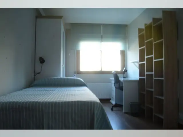 Habitacion Alquiler Vigo Estudiantes Cerca Universidad Playas