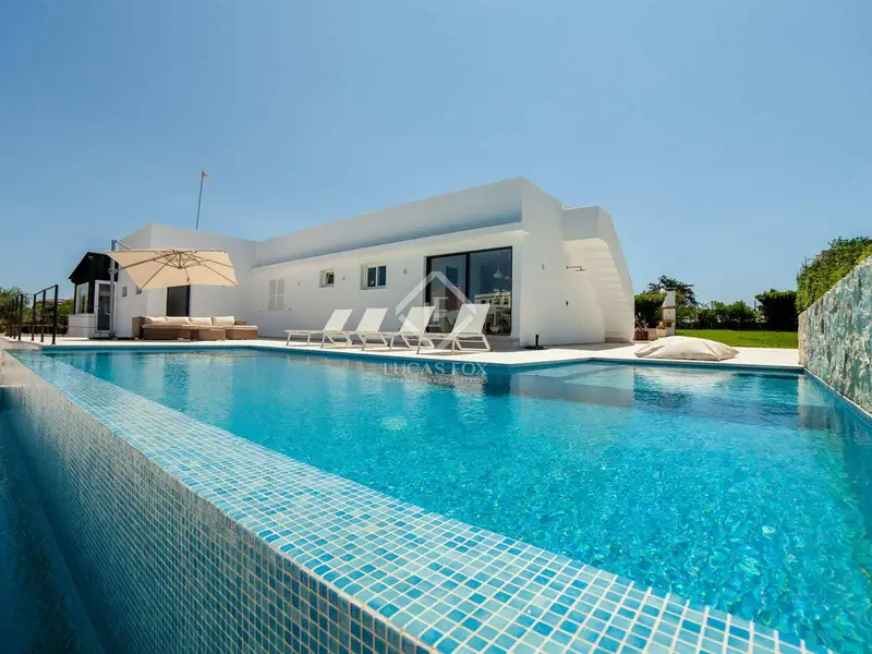 Chalet en venta en Ciutadella de Menorca con piscina