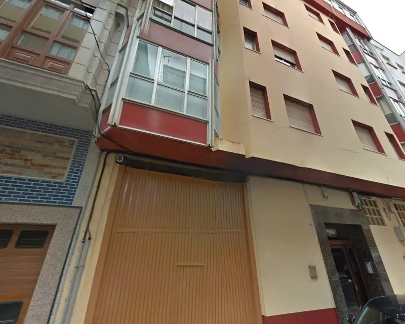 Piso 75m2 3 habitaciones 2 baños Cervo Lugo