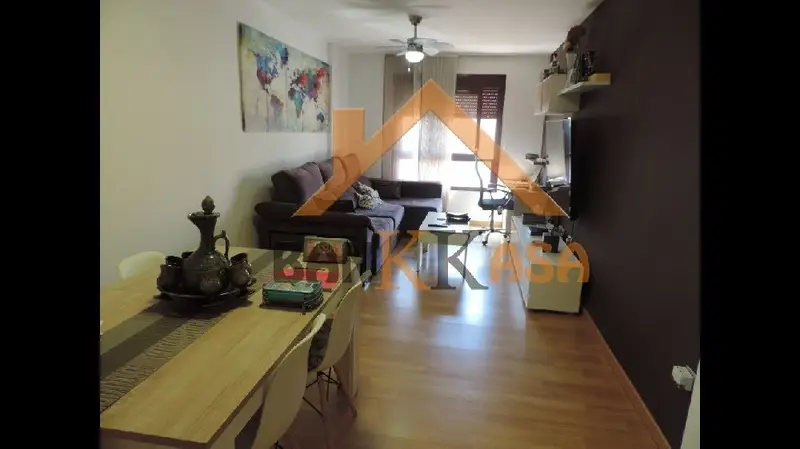 Venta Piso Amueblado El Ejido Sur 94m2 3 Dormitorios 2 Baños Garaje